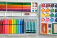 alat mewarnai gambar dekoratif pada media plastik
